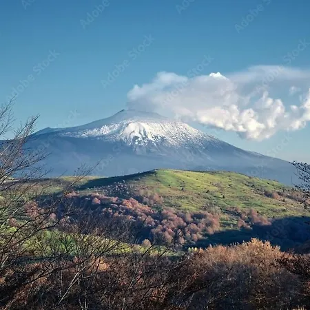 シャレー Etna Chalet ザッフェラーナ・エトネーア